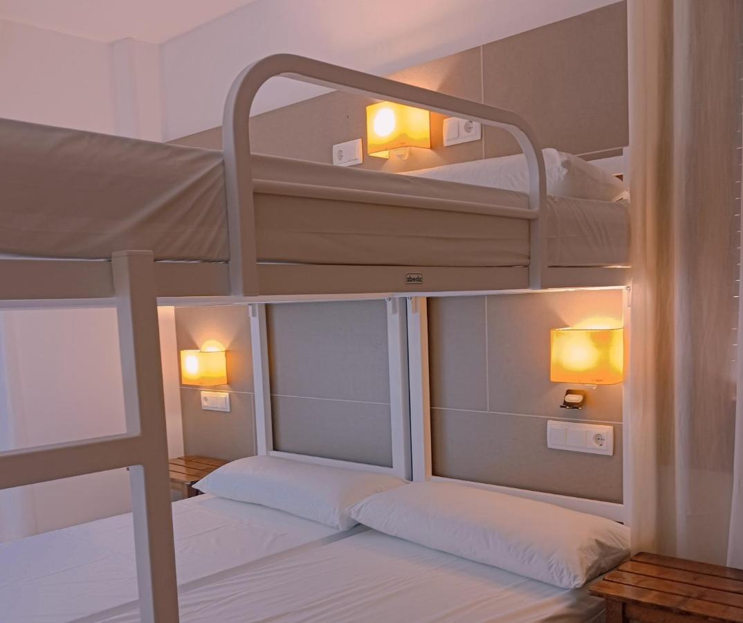 Albergue Hostel Nuestra Senora Del Camino Combarro Bagian luar foto